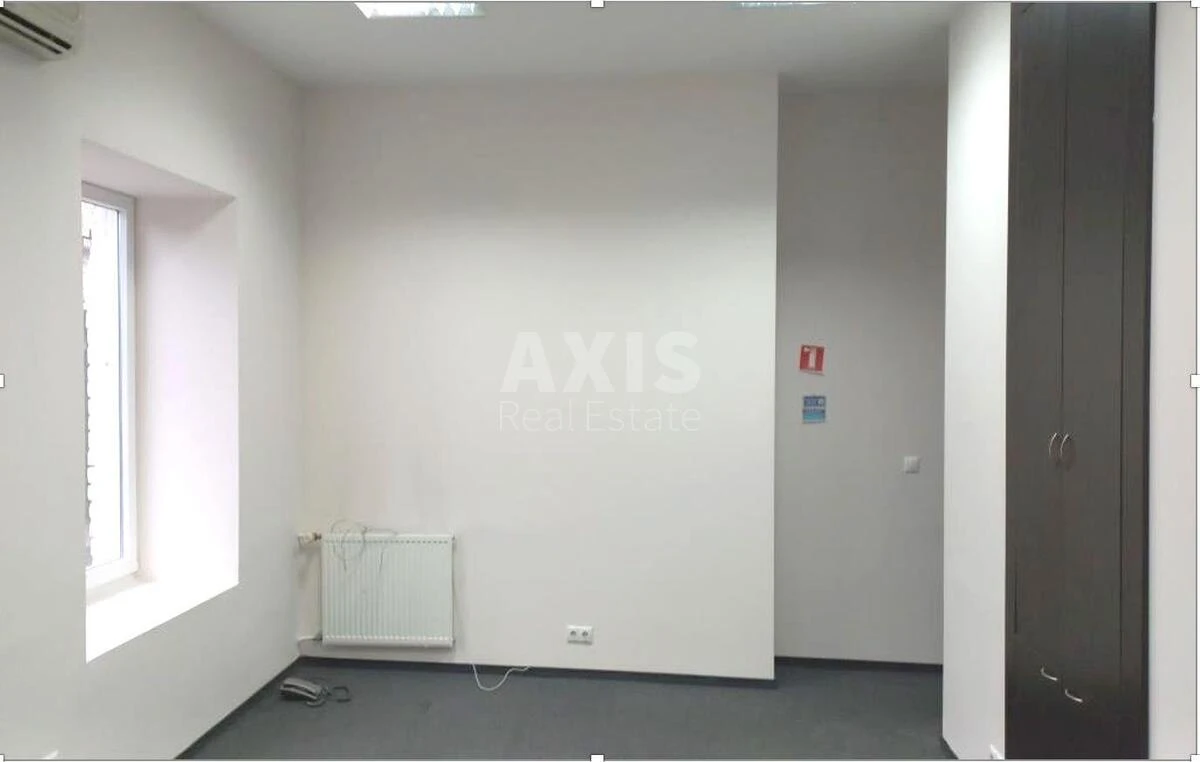 Office prov. Muzejnyj 4, 107m2650155