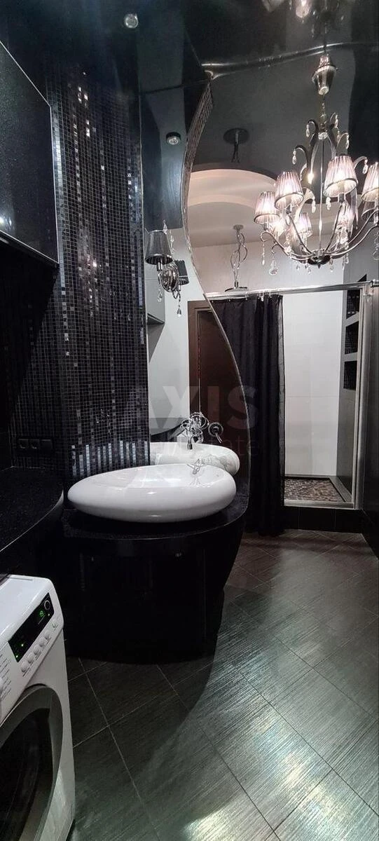 3k apartment vul. Chornovola V'jacheslava 2700206
