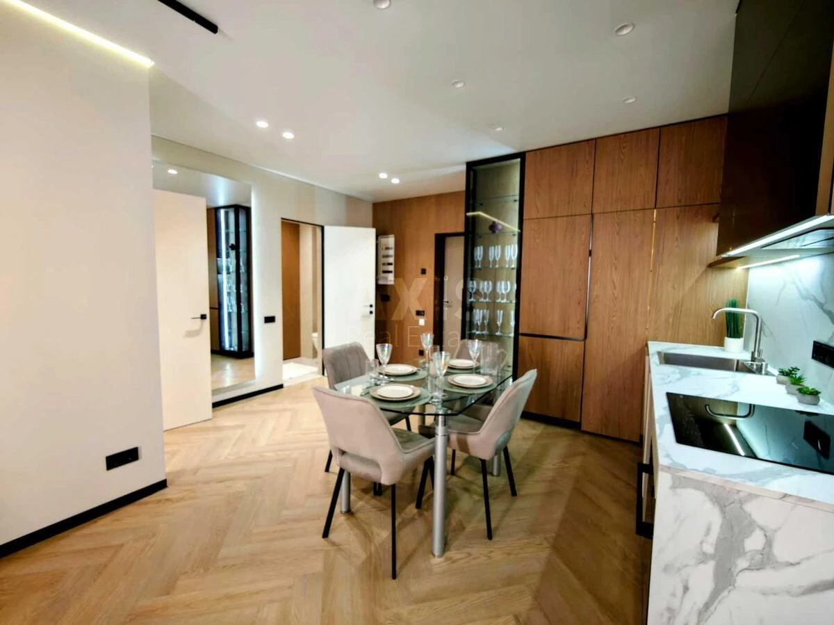 1k apartment vul. Prychal'na 10715047