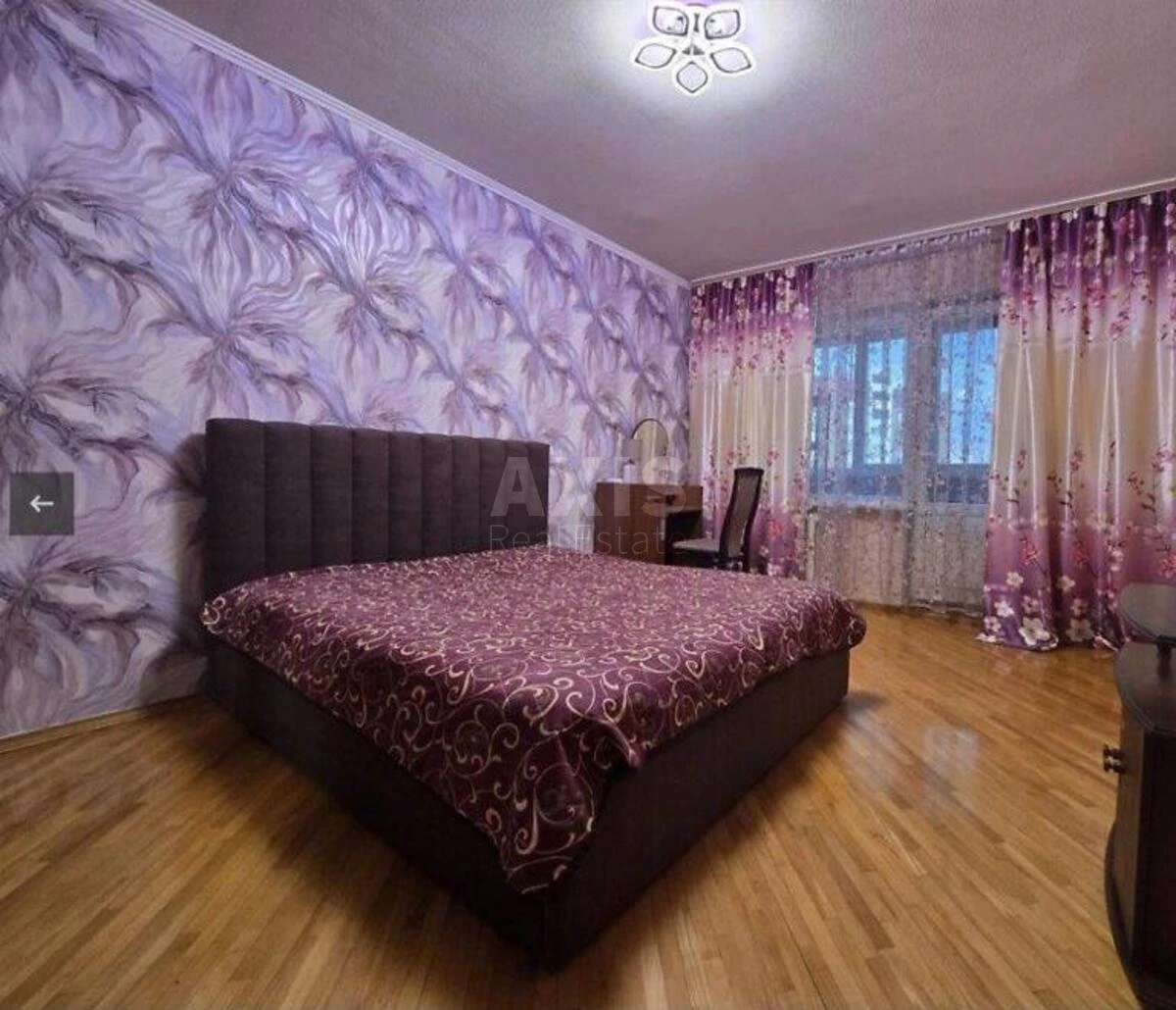 3k apartment vul. Vyshnjakivs'ka 7А670603