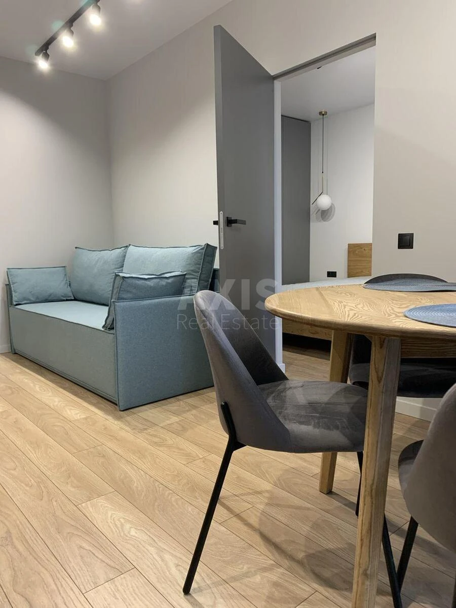 1k apartment vul. Saljutna 2Б656142