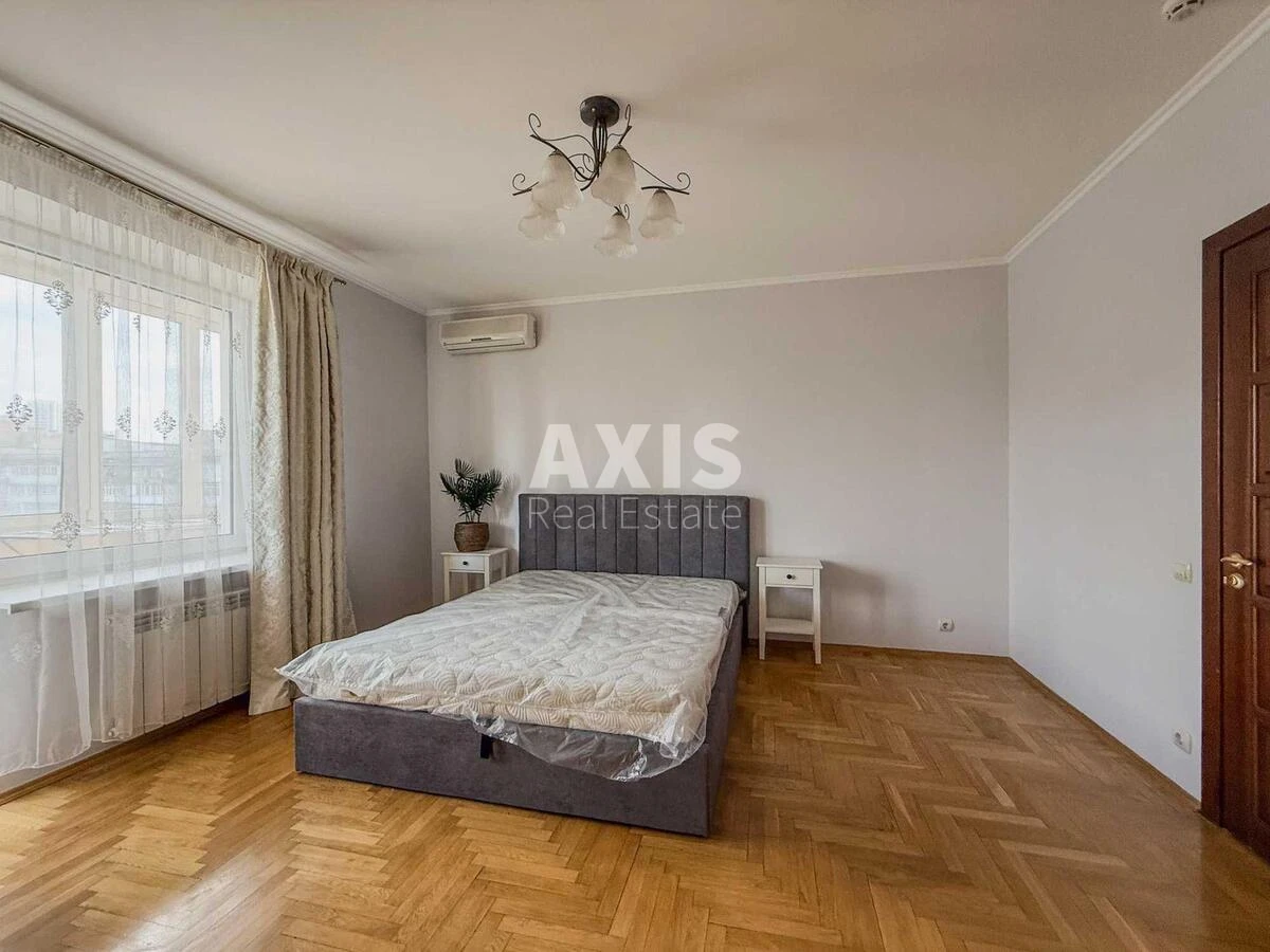 5k apartment vul. Turivs'ka 52/58572687