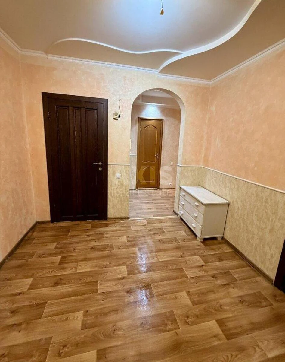 3к квартира ул. Николаева Архитектора 9А7190013