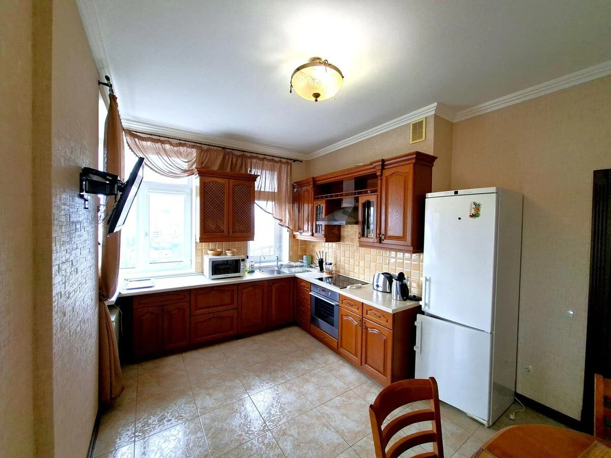 2k apartment bul. Lesi Ukrai'nky 7Б639156