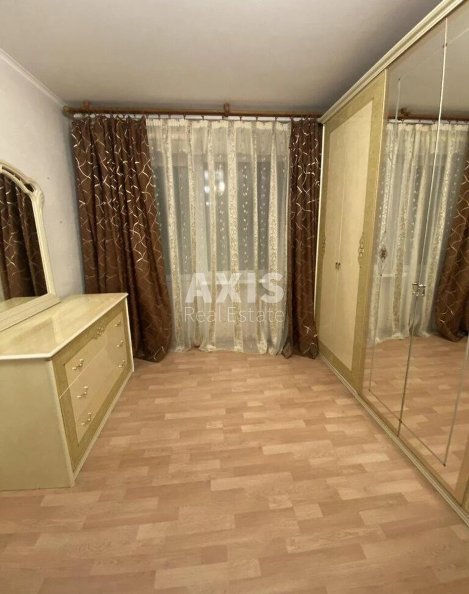 3k apartment vul. Ahmatovoi' Anny 43641568