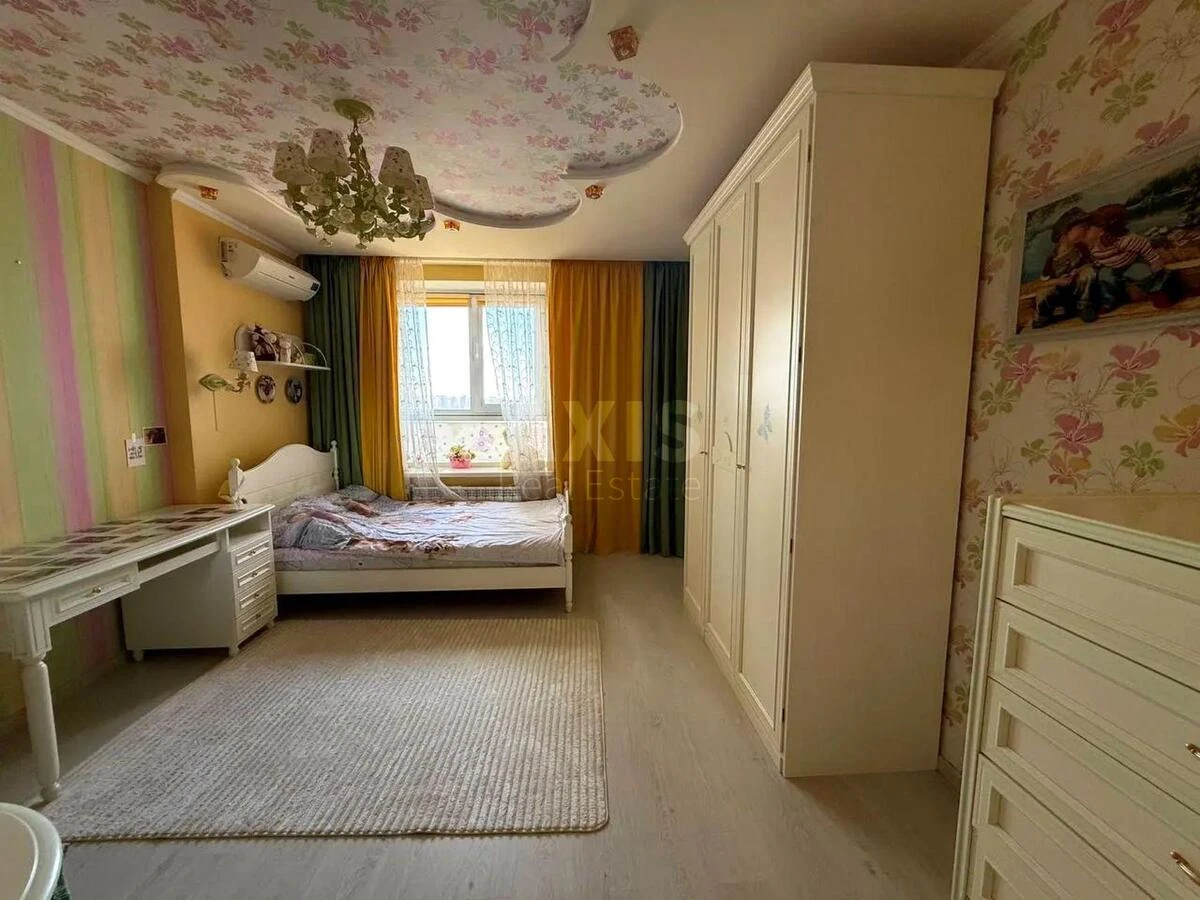 4k apartment pr-t Lobanovs'kogo 6Г694443