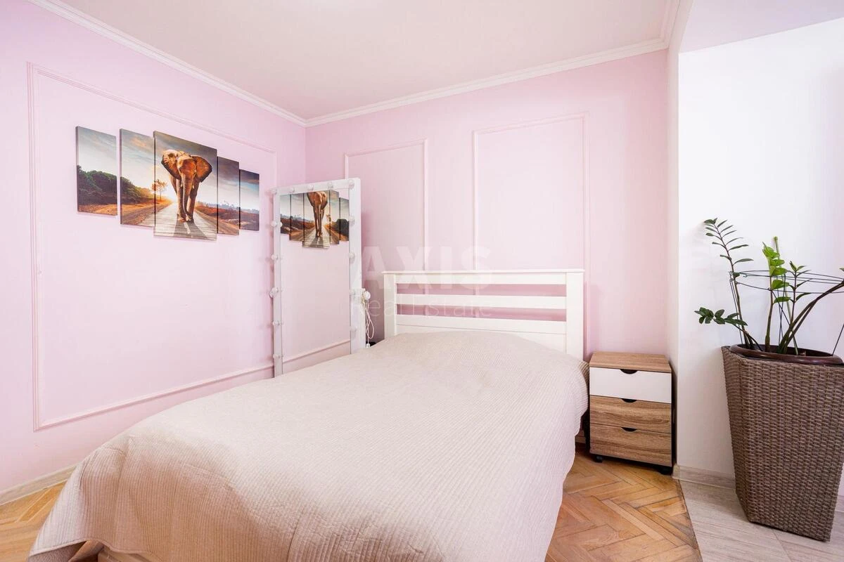 4k apartment vul. Lunachars'kogo 3Б643473