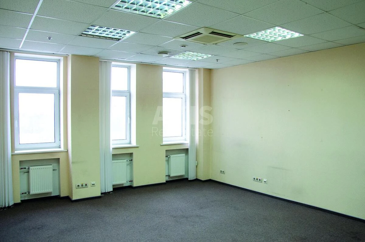 Office vul. Geroi'v Kosmosu 4, 1775m2677976