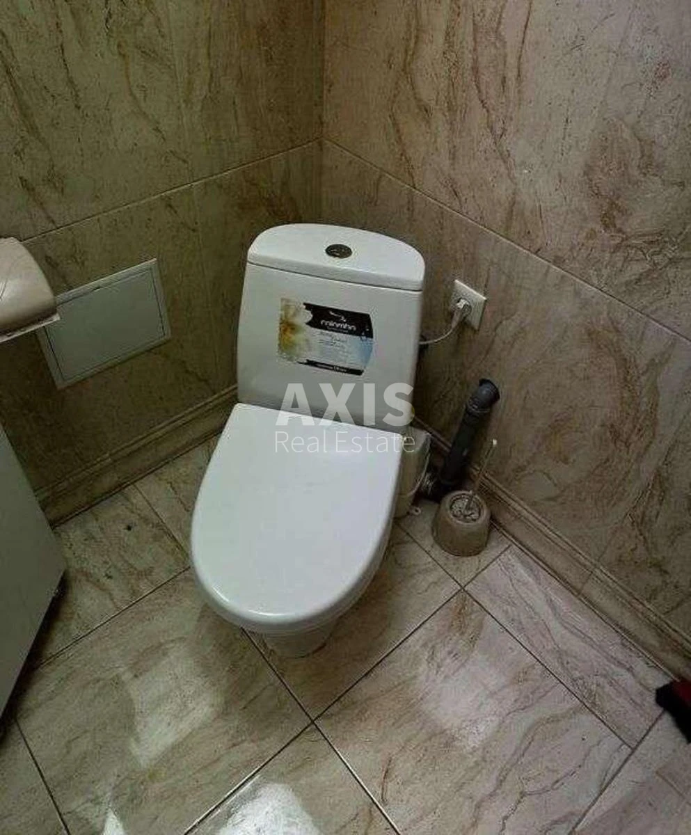 Service object pr-t Bazhana Mykoly 10, 50m2297548