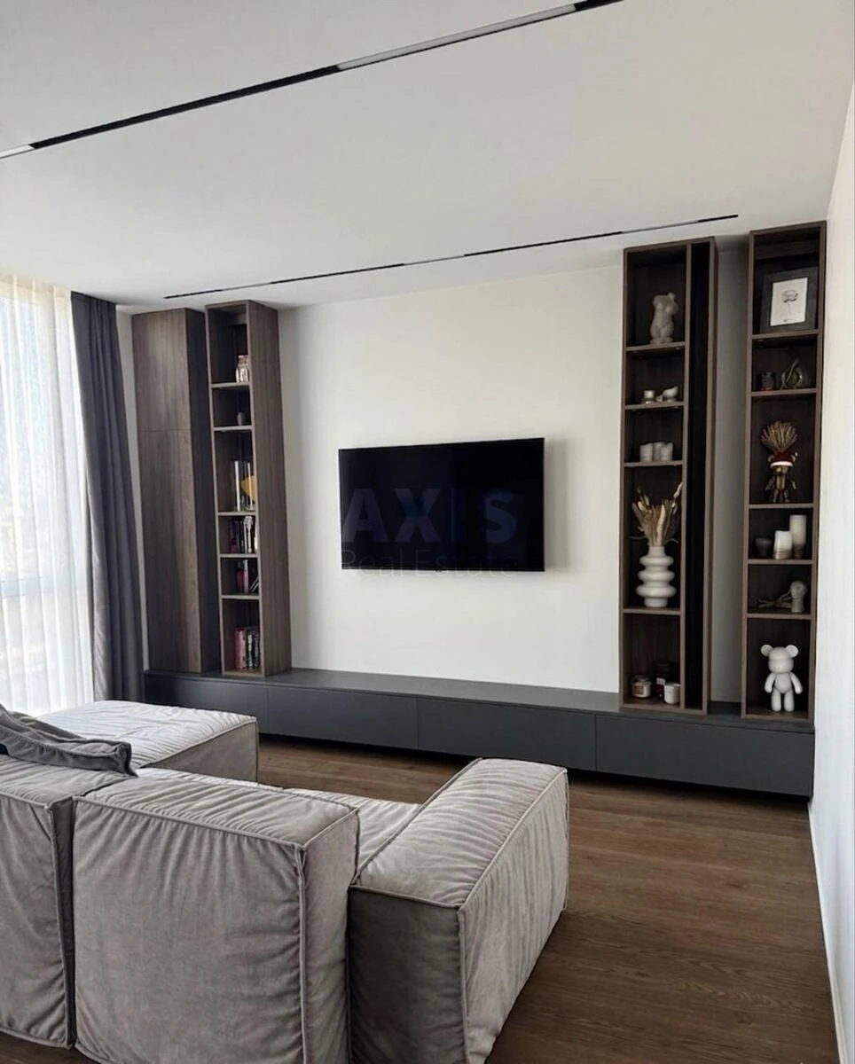 2k apartment vul. Saljutna 2Б713652