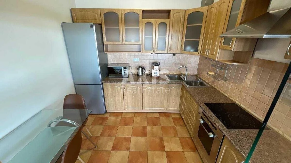 4к квартира спуск Кловский 570639
