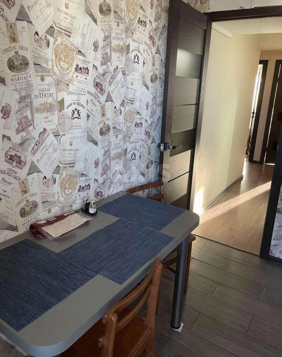 3k apartment vul. Golosii'vs'ka 6648221