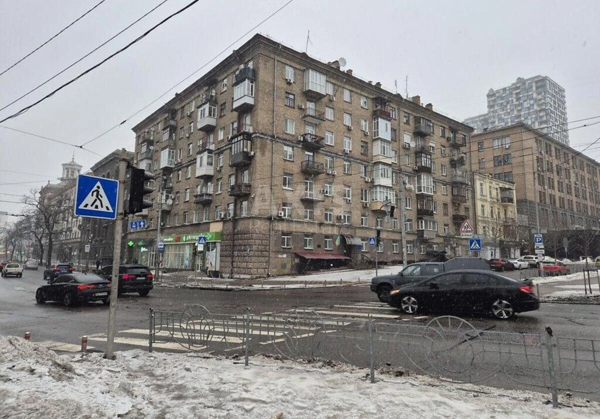 2к квартира ул. Федорова Ивана 6А649596