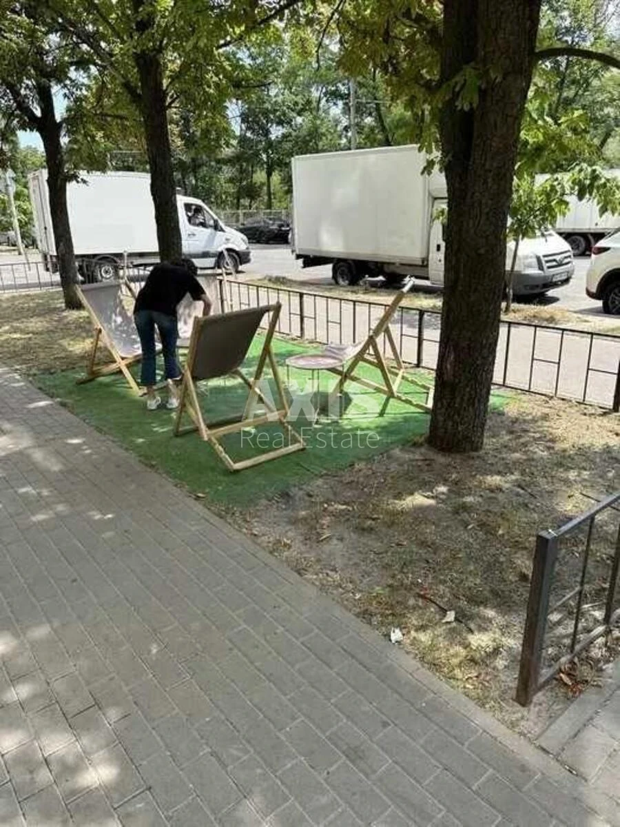 Объект торговли ул. Поправки Юрия 4/39, 20м2621659