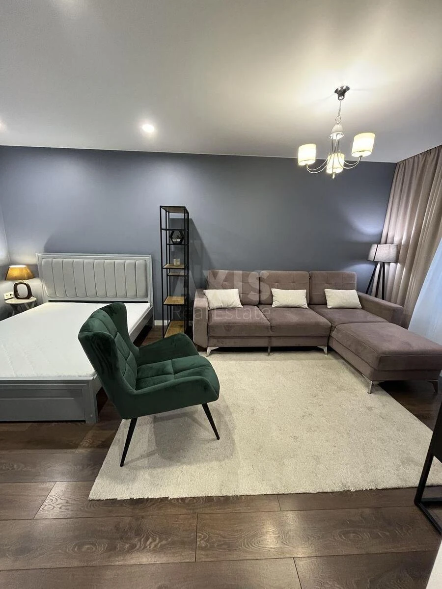 1k apartment vul. Mykil's'ko-Slobids'ka 10716814