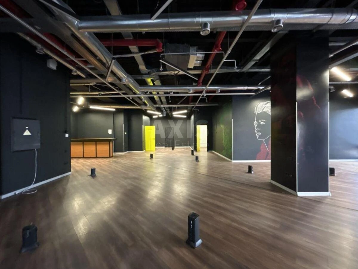Office vul. Velyka Vasyl'kivs'ka 72, 322m271708