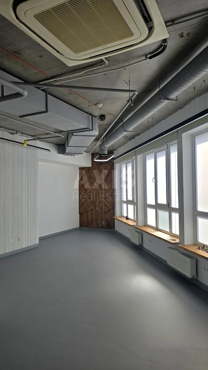 Office vul. Saksagans'kogo 90, 900m26686612