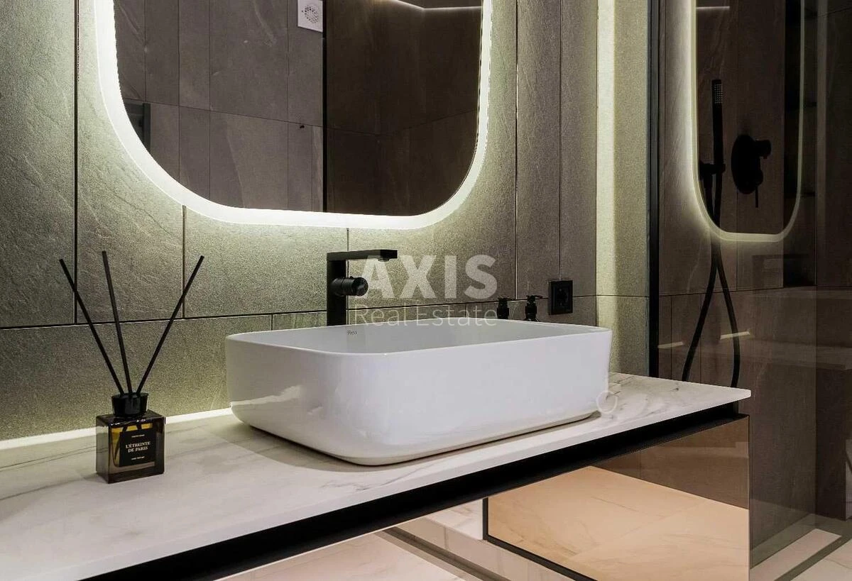 4k apartment vul. Hmel'nyc'kogo Bogdana 805733010