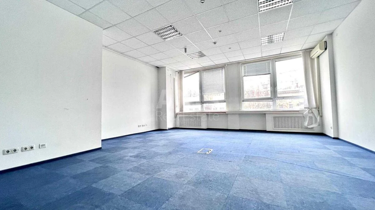 Office vul. Mechnykova 2, 220m2
