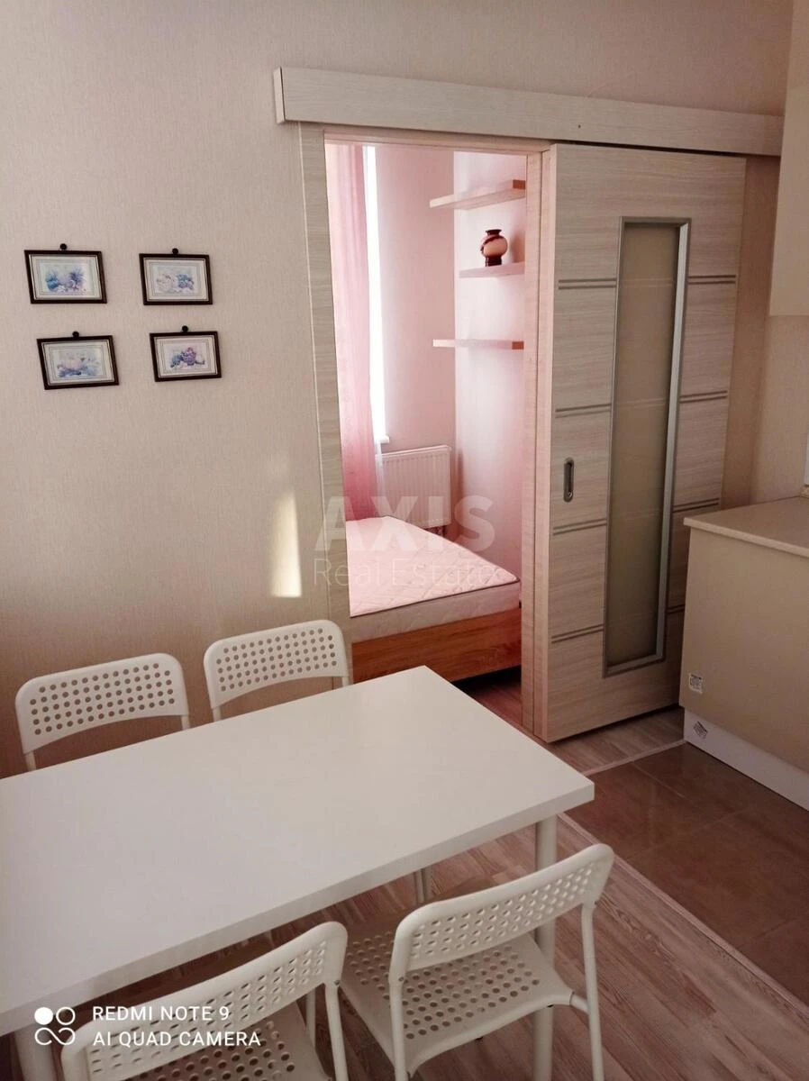 2k apartment vul. Nagirna 16660390