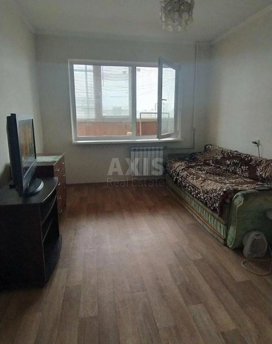 2к квартира ул. Лятошинского 8602382