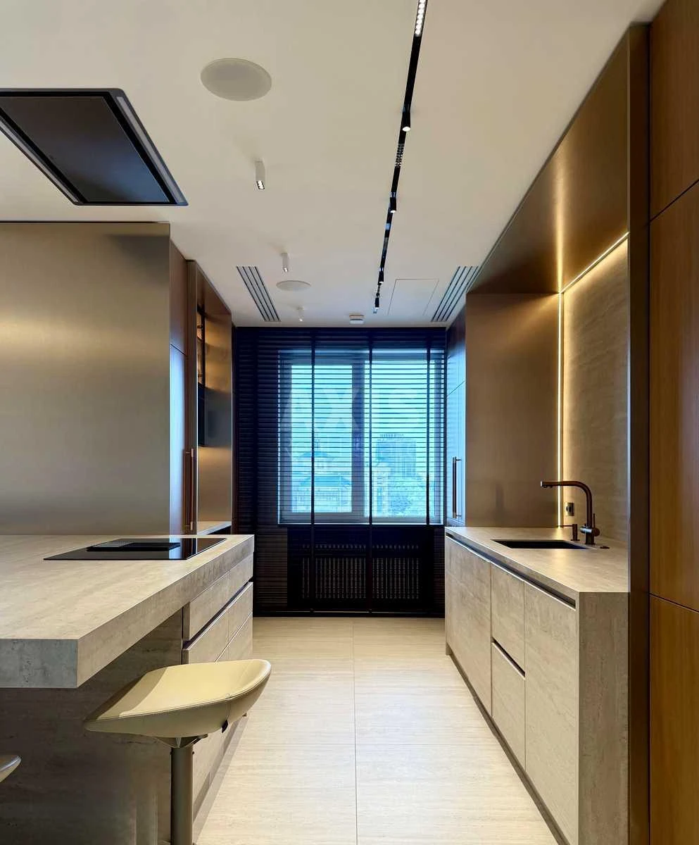 4k apartment prov. Laboratornyj 77036115