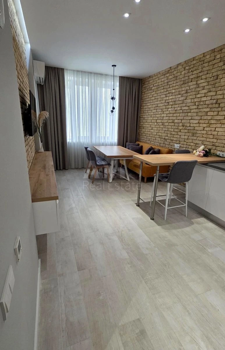 3к квартира ул. Трускавецкая 8688929