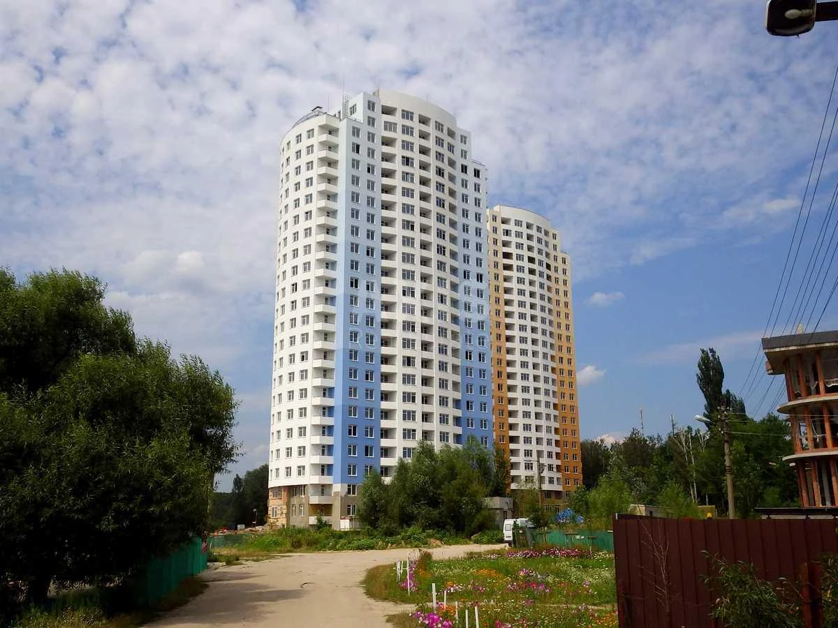 1к квартира ул. Владимира Наумовича 67040317