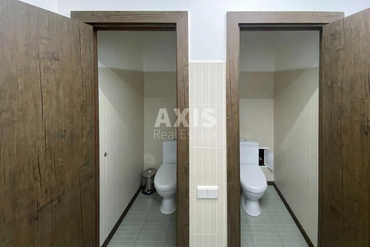 Office prov. Ohtyrs'kyj 7, 610m2555558