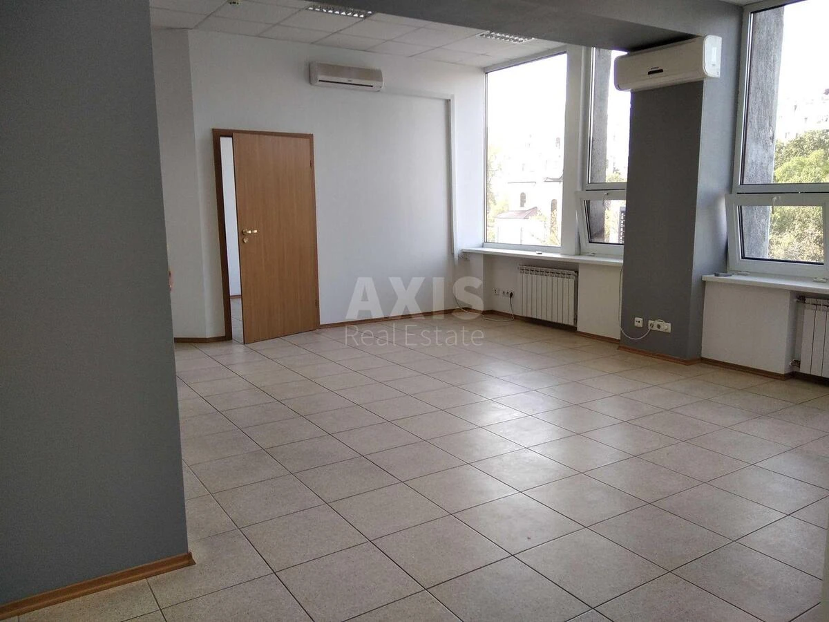 Офис ул. Сверстюка Евгения 11Б, 67м264131