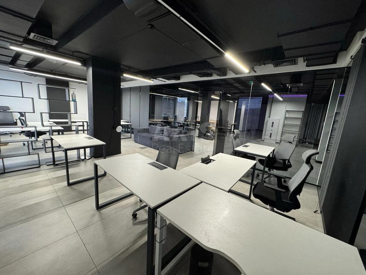 Office vul. Krasylivs'ka 9, 417m27105512