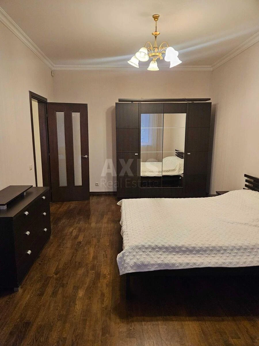 2к квартира ул. Антоновича 72709531