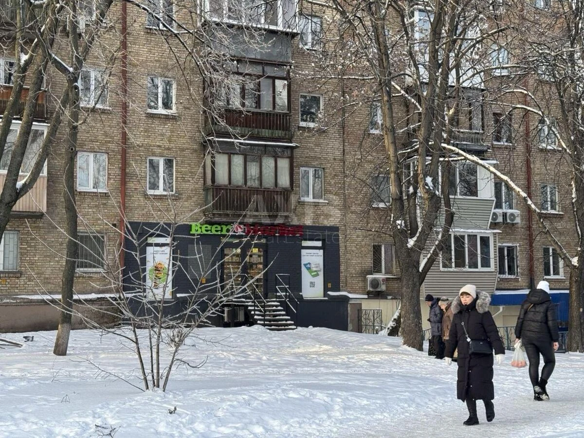 Объект торговли ул. Ольжича 4, 50м2643570