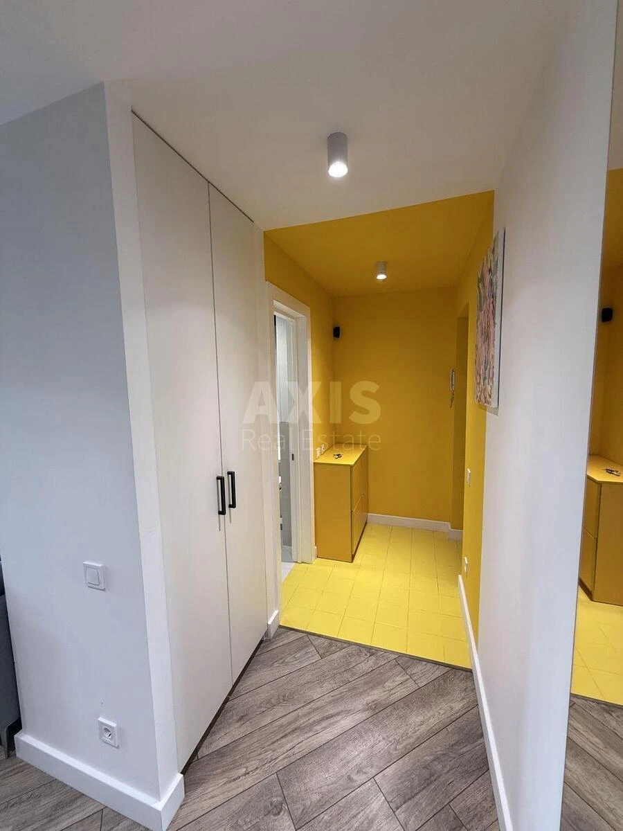 1k apartment uzv. Klovs'kyj 14Б660436