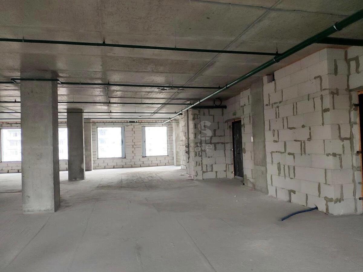 Office vul. Stusa Vasylja 35А, 290m2677019