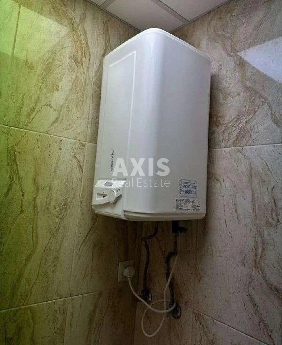 Service object pr-t Bazhana Mykoly 10, 50m2297549