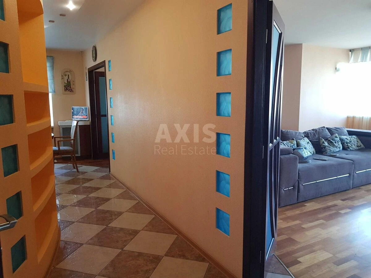 4к квартира пр-т Берестейский 103683832