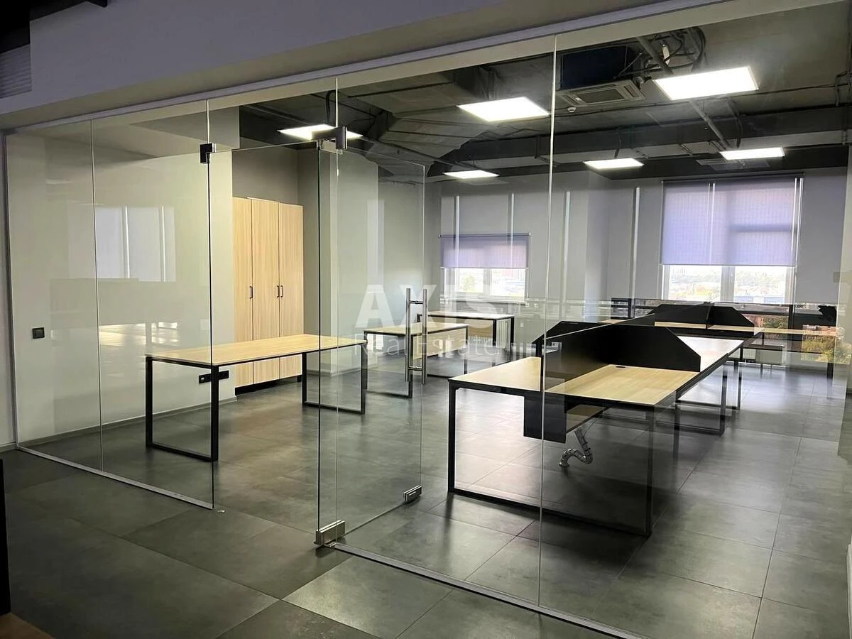 Office pr-t Stepana Bandery 7, 760m2593851