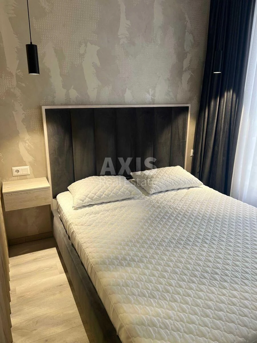1k apartment vul. Zarichna 1679746