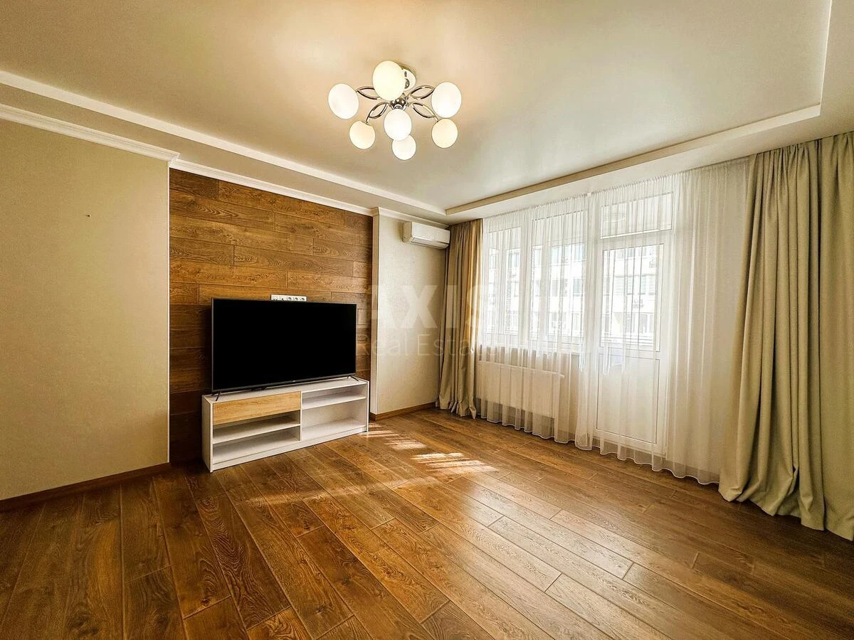 2k apartment vul. Yulia Zdanovska 48665592