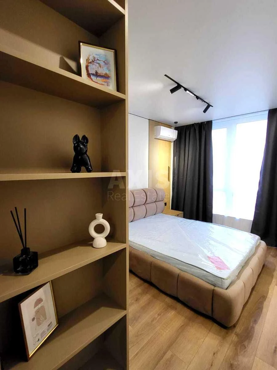 1k apartment vul. Prychal'na 10712976