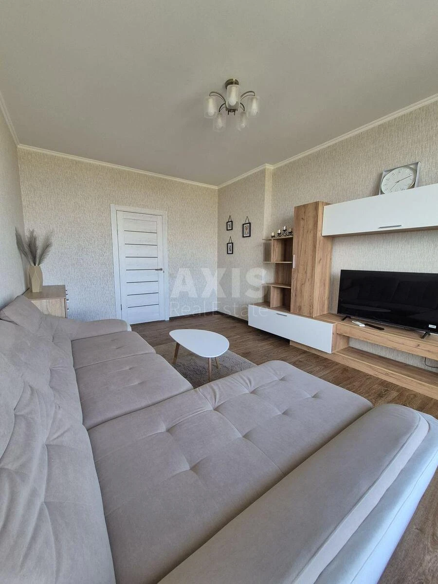 2k apartment pr-t Glushkova Akademika 42699302
