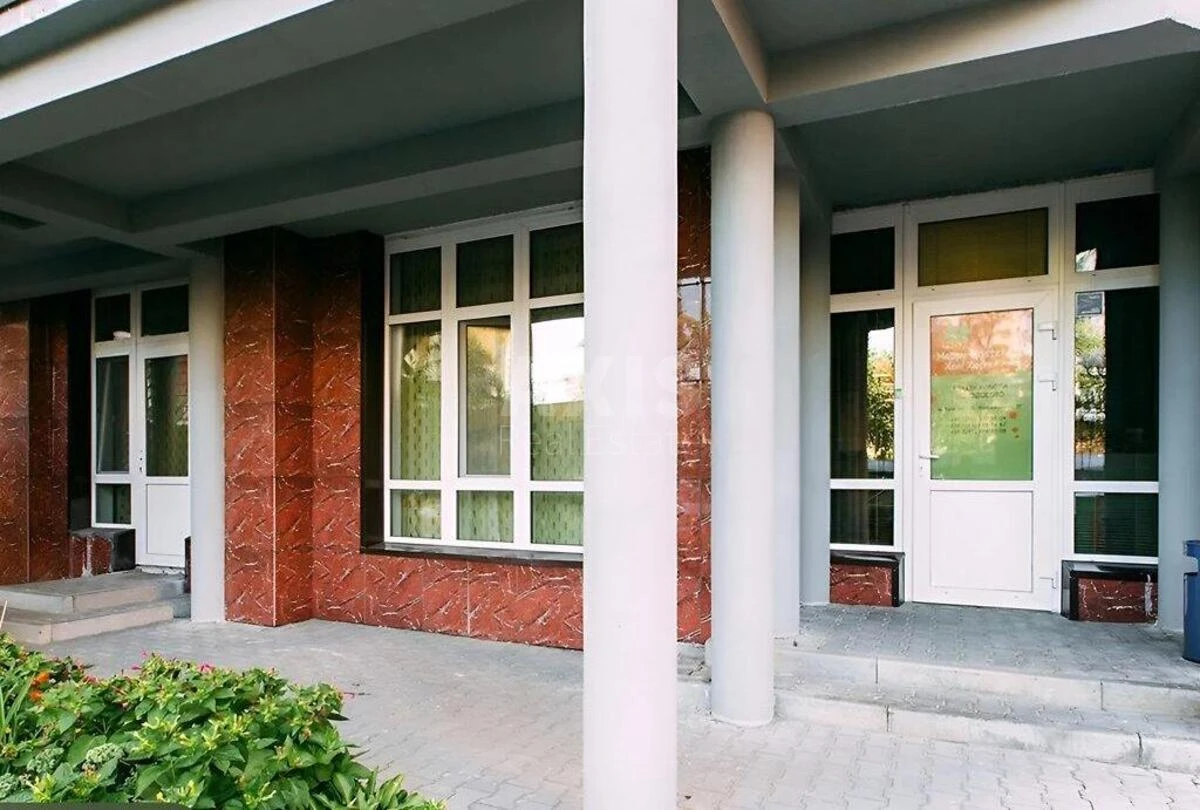 Trade object vul. Myhajla Maksymovycha 3Г, 210m265271