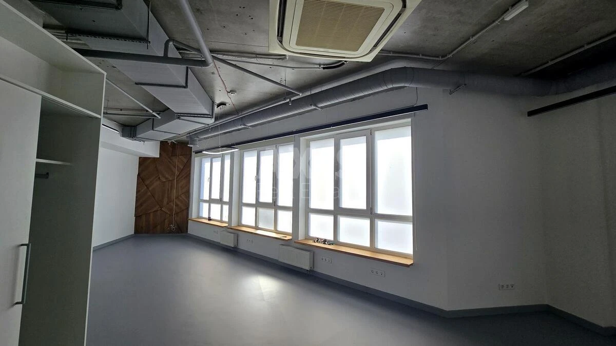 Office vul. Saksagans'kogo 90, 900m26686613