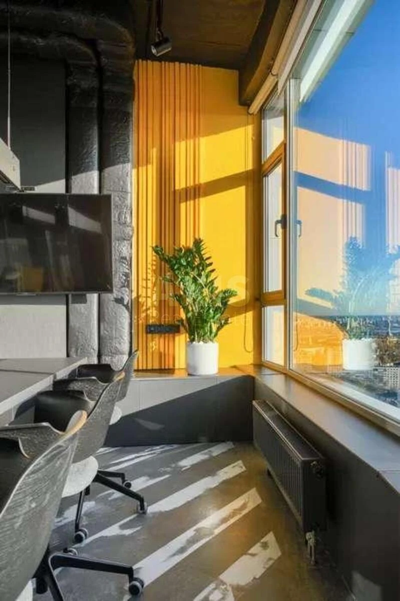 Office uzv. Klovs'kyj 7, 100m2585636