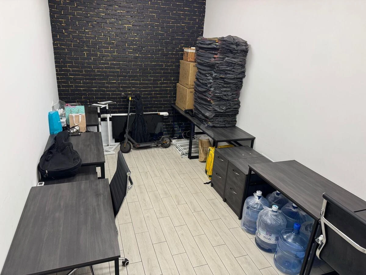 Trade object vul. Pyrogovs'kogo Oleksandra 4, 270m2604779