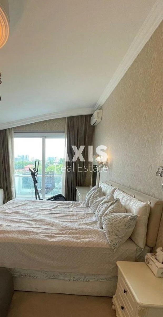 Дoм ул. Локомативная, 400м2, город Киев397173