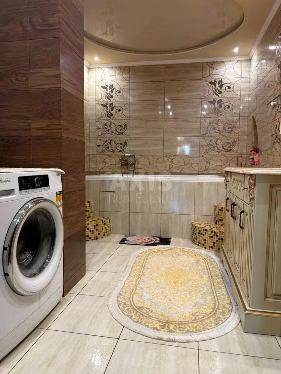 4к квартира пр-т Лобановского 6Г694445