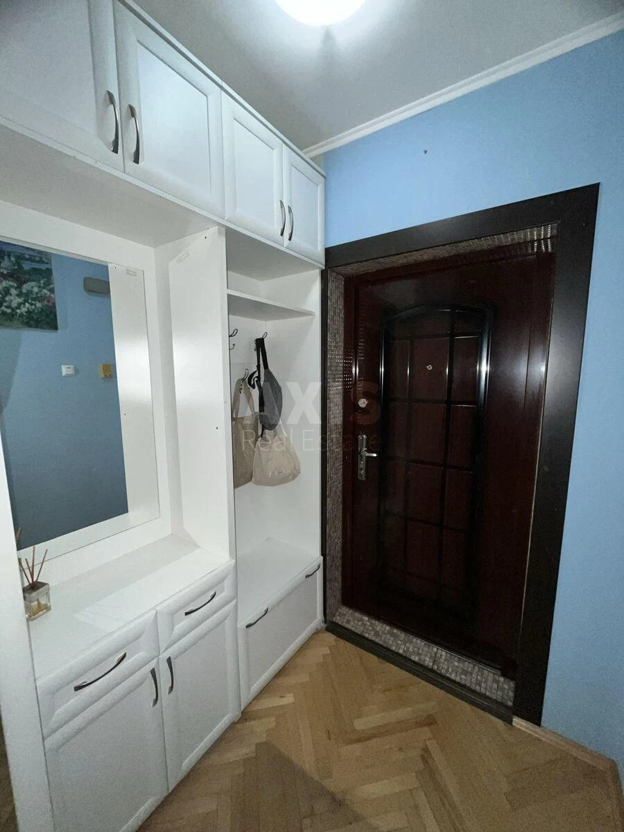 2к квартира ул. Пулюя Ивана 1А6414917