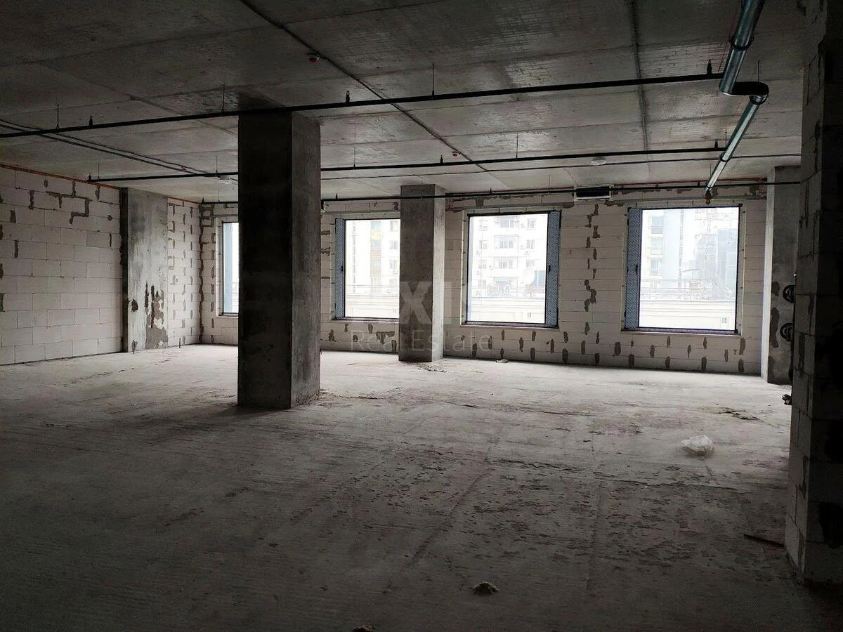 Office vul. Stusa Vasylja 35А, 290m26770110